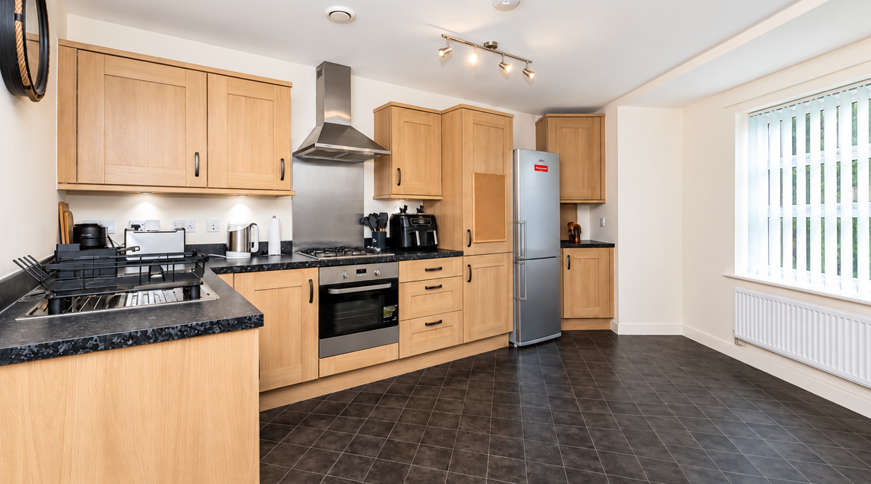 Kitchen 1