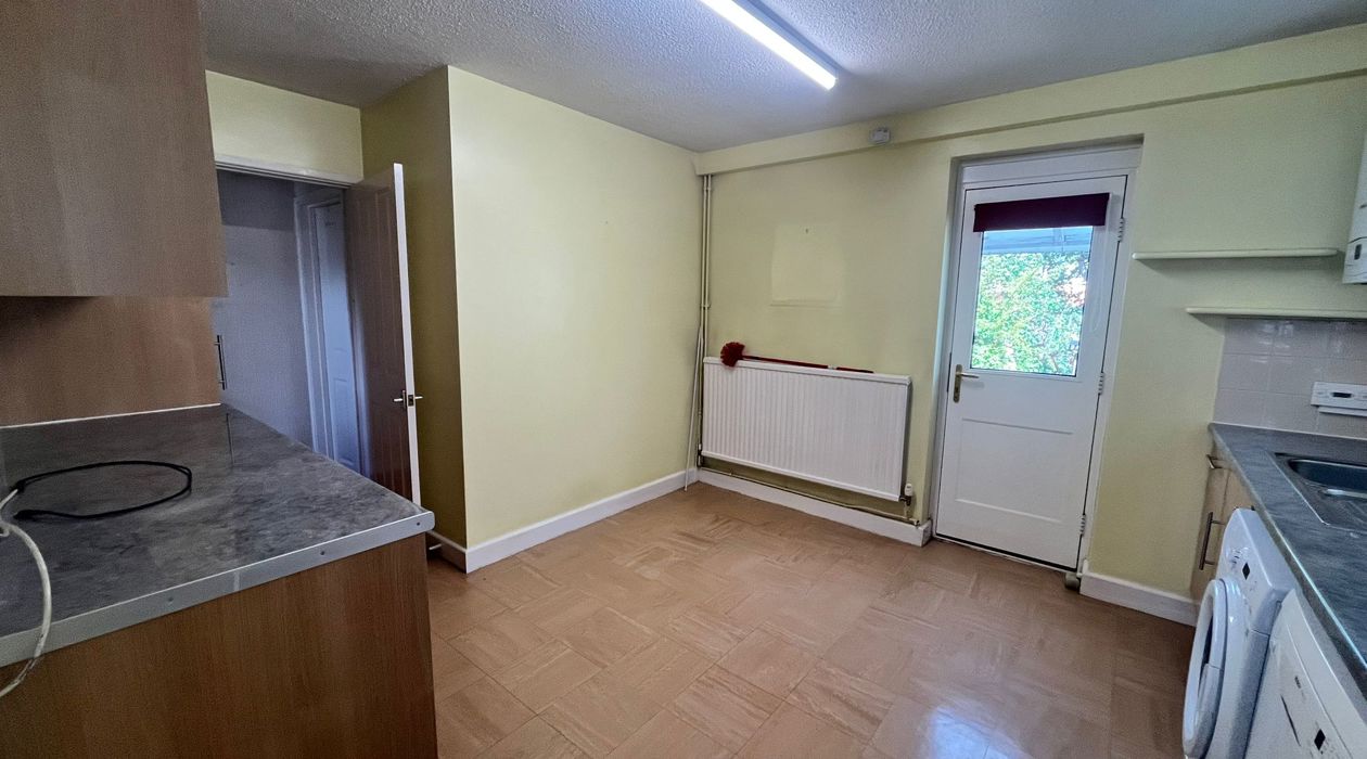 Kitchen 3